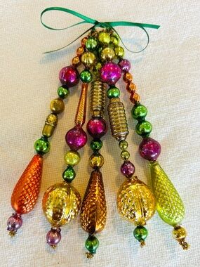🍁Vintage Repurposed Fall Halloween ornaments, Glass garland bead icicle